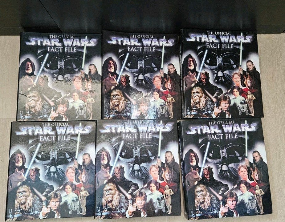 Star Wars: The Official Fact File - 6 Klappers, Ophalen of Verzenden, Zo goed als nieuw