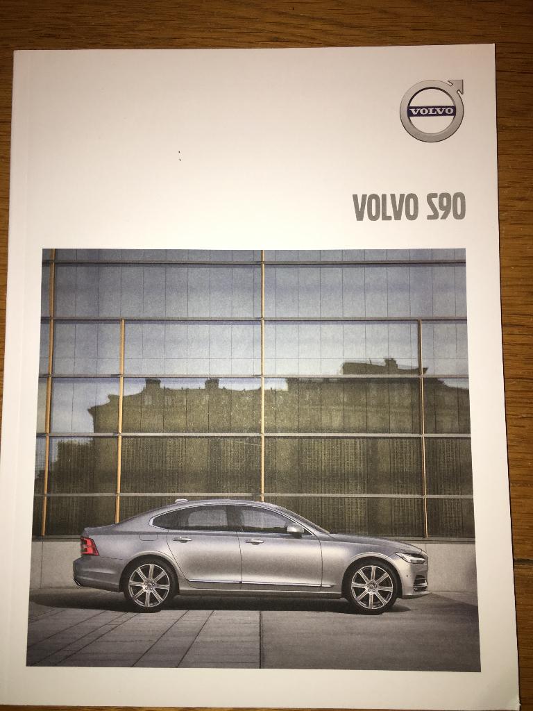 Volvo C70 Cabriolet + Volvo S90 2018 2019 folders brochures, Boeken, Ophalen of Verzenden, Zo goed als nieuw, Volvo