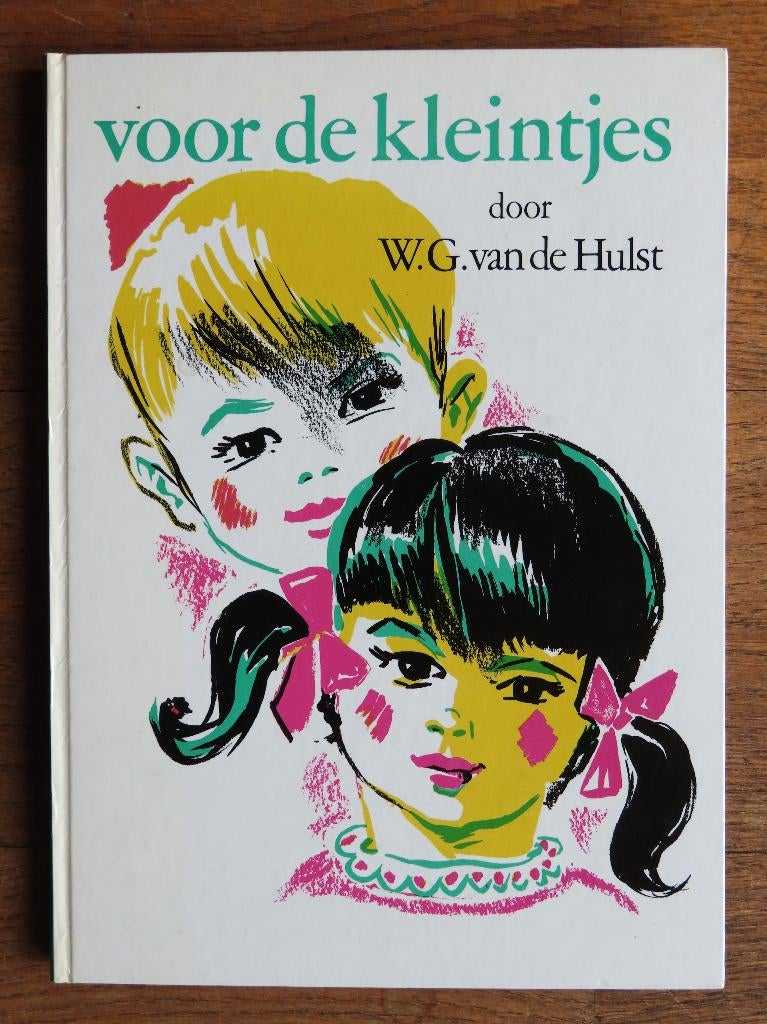 W.G. van de Hulst Voor de kleintjes ( 4x Voor onze kleinen ), Boeken, Ophalen of Verzenden, Gelezen, Fictie algemeen