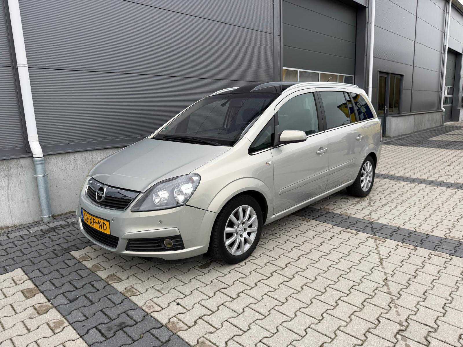 Opel - Zafira - 1.9 CDTi Cosmo - Personenauto - 2007, Auto's, Gebruikt, 4 cilinders, 7 stoelen, Bedrijf