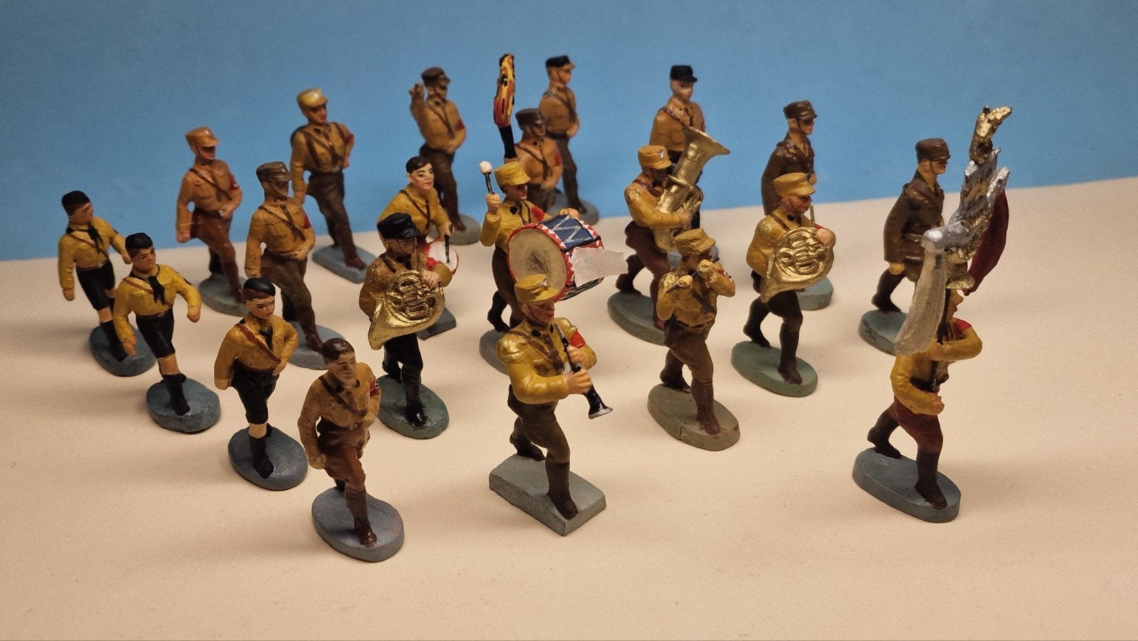 21 speelgoed soldaten van elastolin lineol fanfare, Ophalen of Verzenden