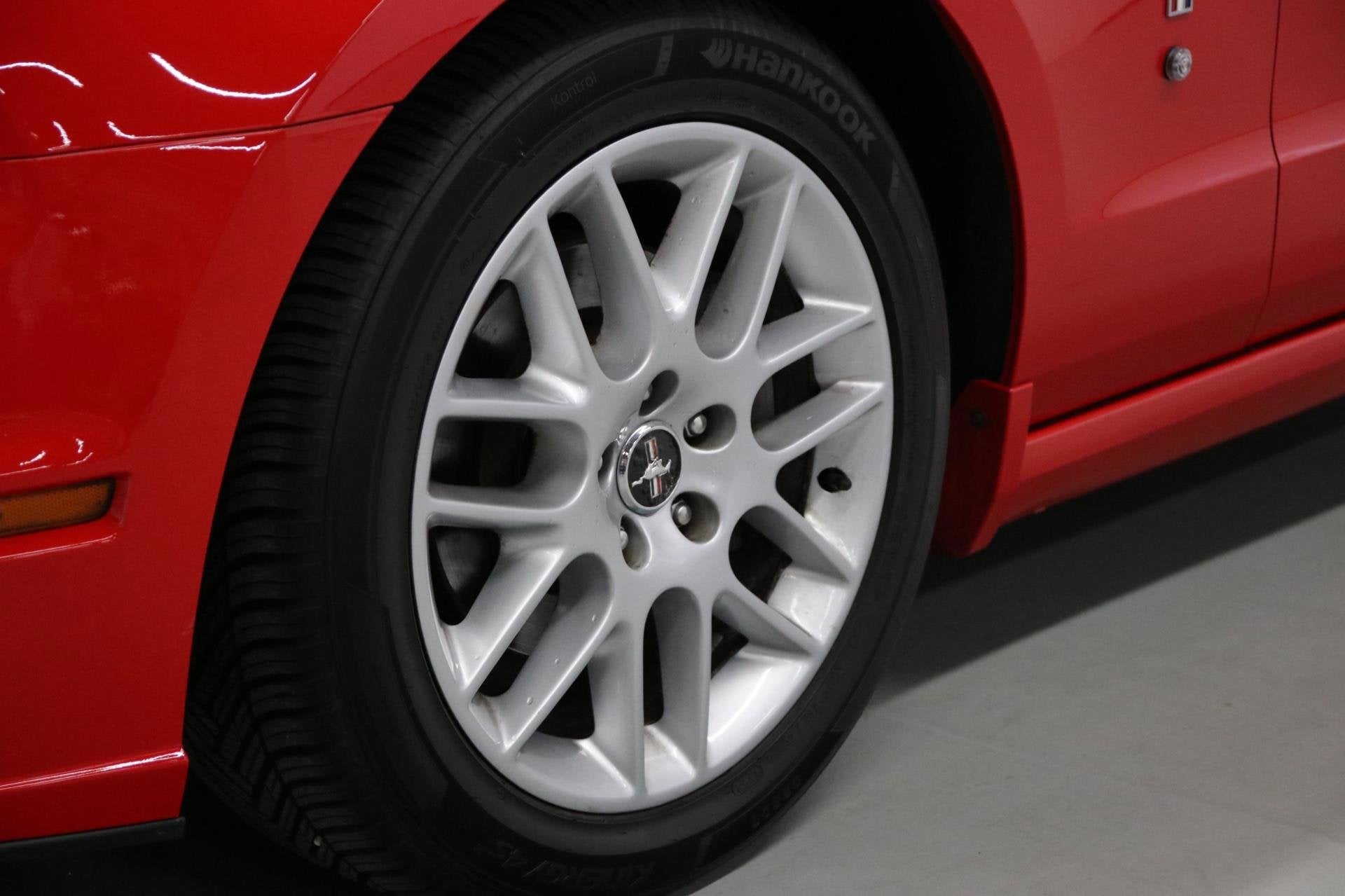 Ford USA Mustang 3.7 V6/ Handgeschakeld/ Sportuitlaat/ Cruis, Gebruikt, Zwart, 4 stoelen, Bedrijf