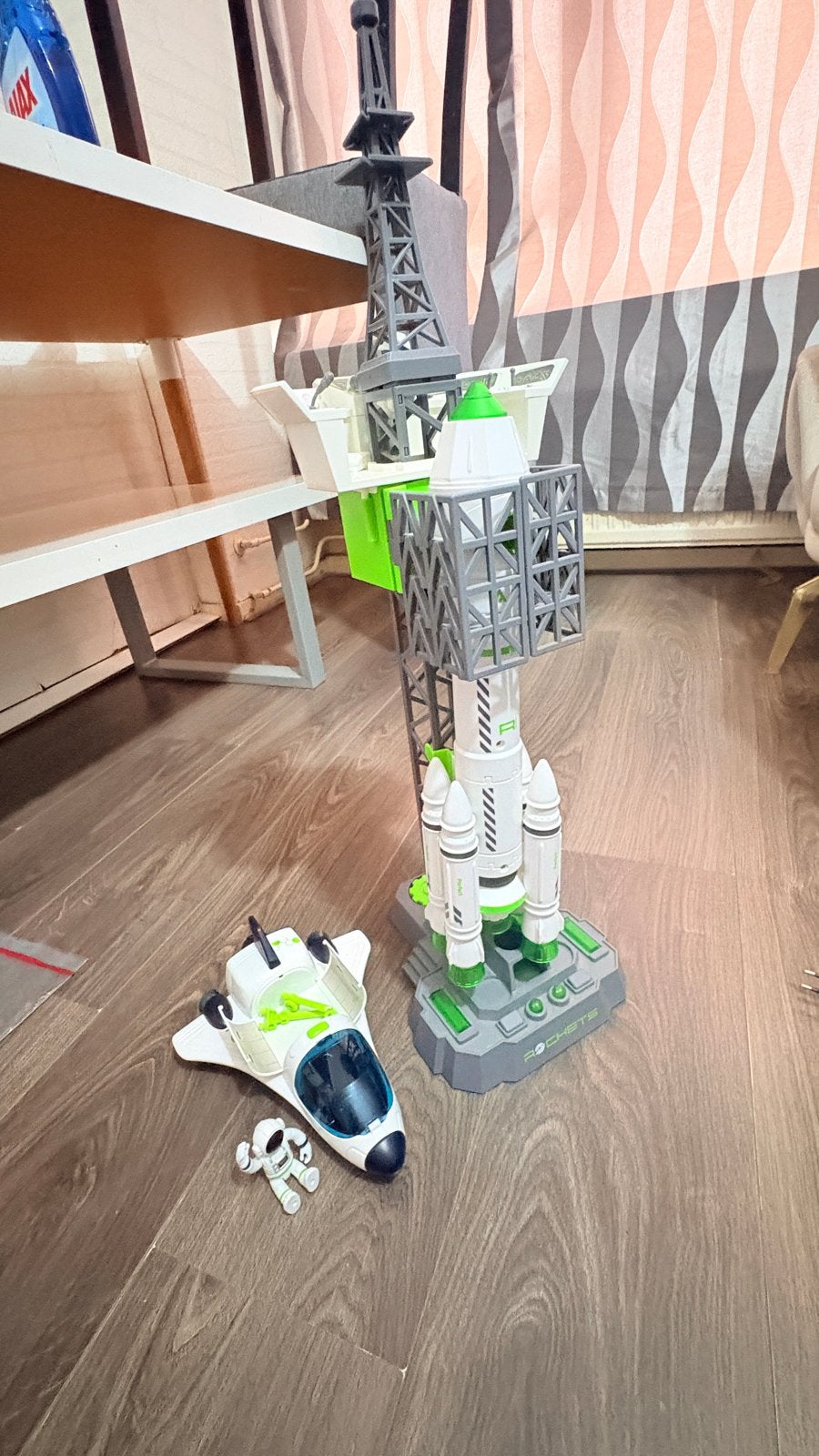 Grote Ruimtevaart Speelset met Raket en Shuttle, Ophalen, Gebruikt