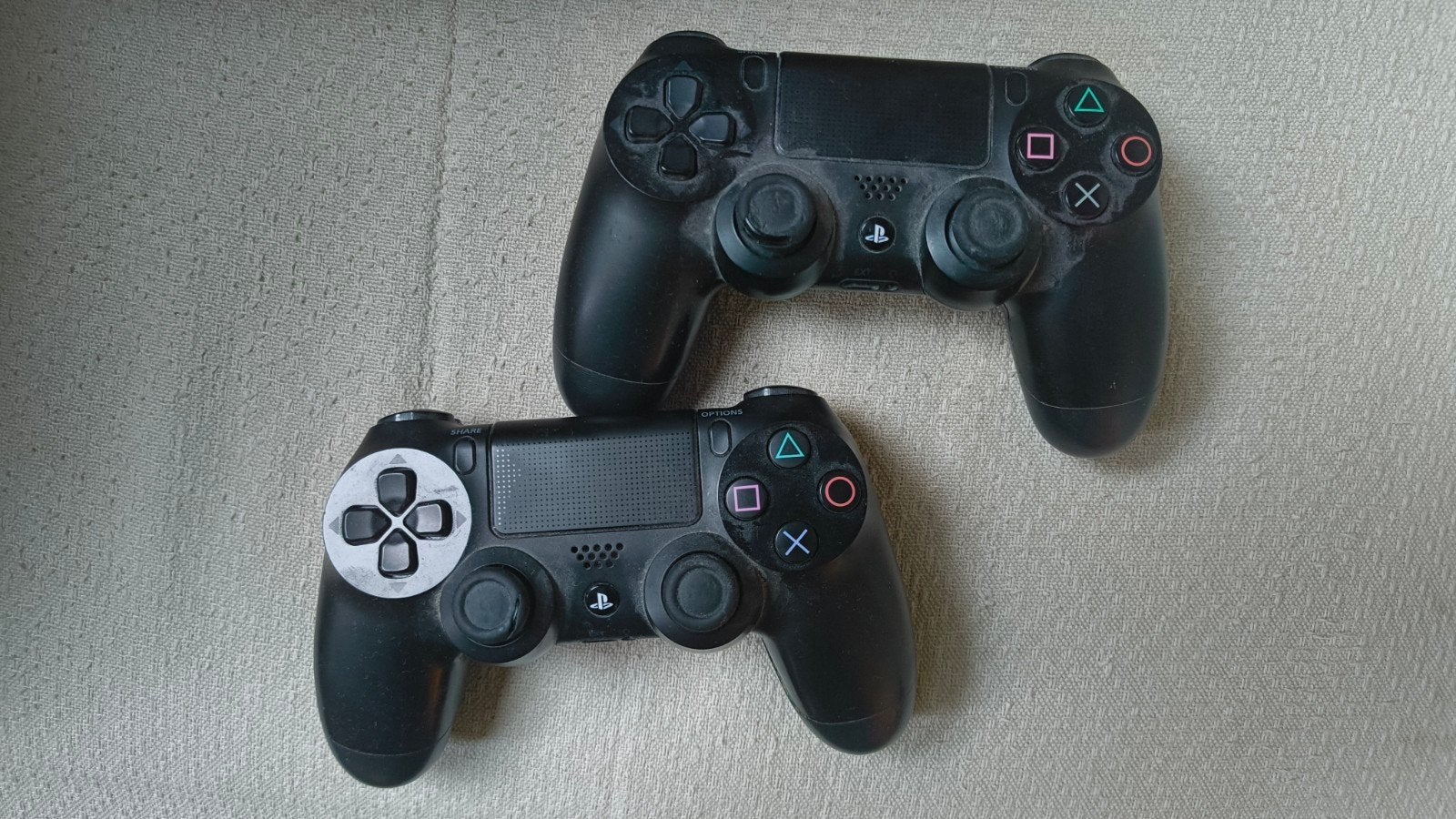 2 Dualshock 4 Playstation 4 controllers, Ophalen of Verzenden, Gebruikt, Controller, PlayStation 4