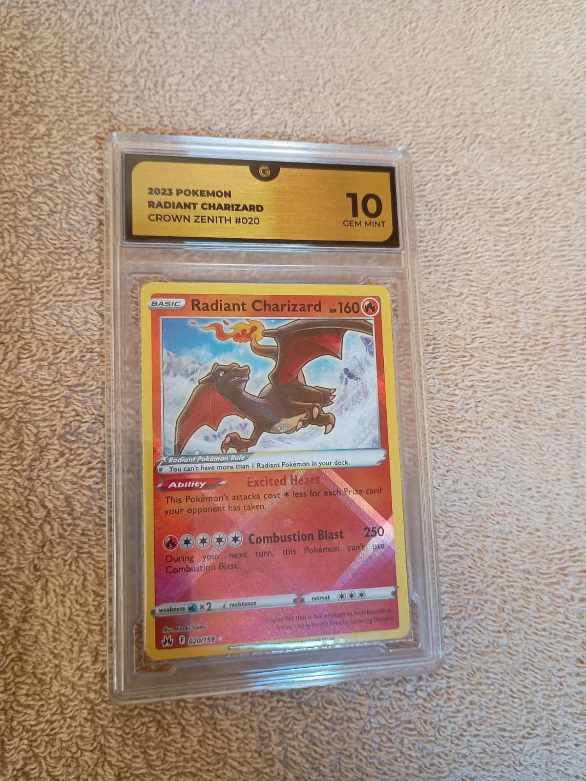 Radiant Charizard Crown Zenith #020 GG 10 Gem Mint, Ophalen of Verzenden, Nieuw, Losse kaart, Foil