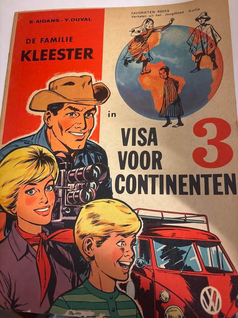De Familie Kleester: Visa voor 3 Continenten - Kuifje, Ophalen of Verzenden, Gelezen