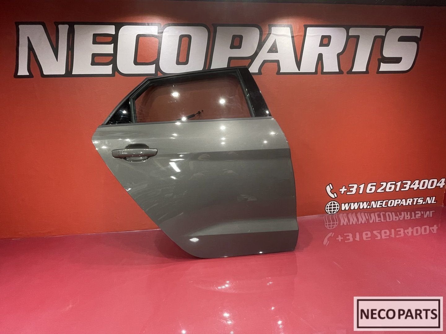 AUDI A1 82A CITYCARVER PORTIER DEUR KLEUR LX7G ORIGINEEL, Gebruikt, -, Achter, -