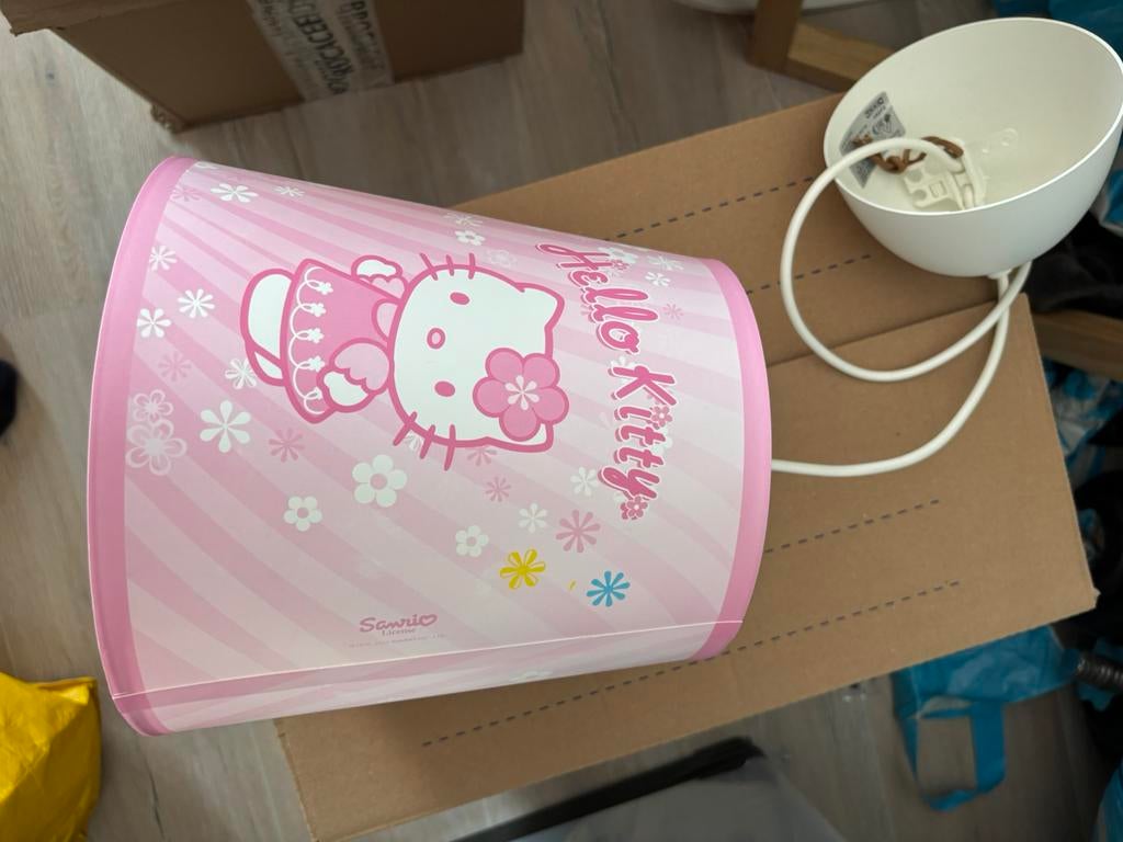 Hello kitty kinderlamp, Kinderen en Baby's, Kinderkamer | Inrichting en Decoratie, Ophalen, Zo goed als nieuw