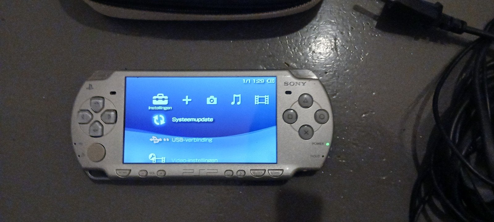 Sony PSP 2004  met +/- 180 games erop, Ophalen, Gebruikt, Overige kleuren, Overige modellen