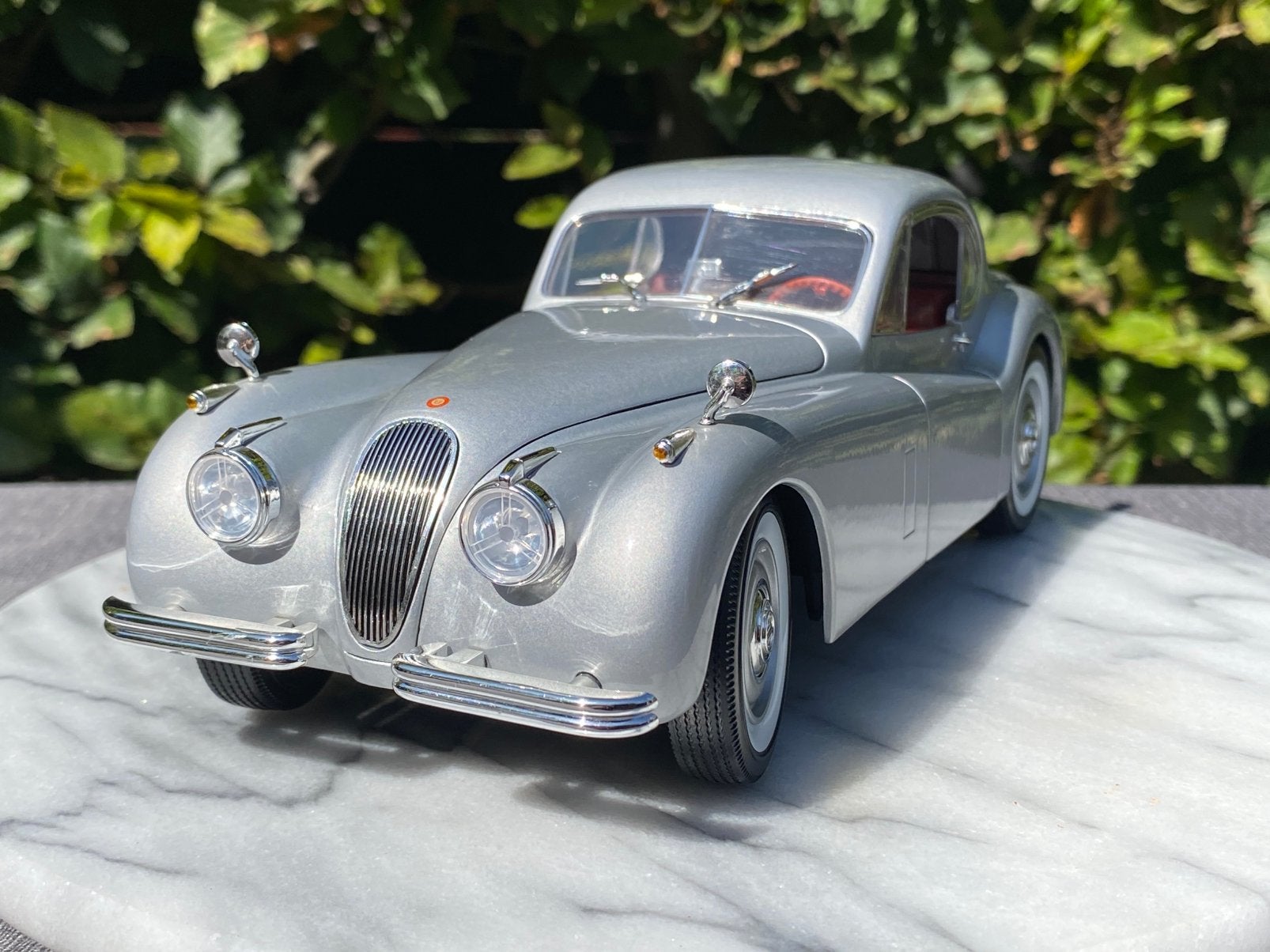 1:18 Jaguar XK120 Signature Models, Hobby en Vrije tijd, Modelauto's | 1:18, Ophalen of Verzenden, Zo goed als nieuw, Auto, Overige merken