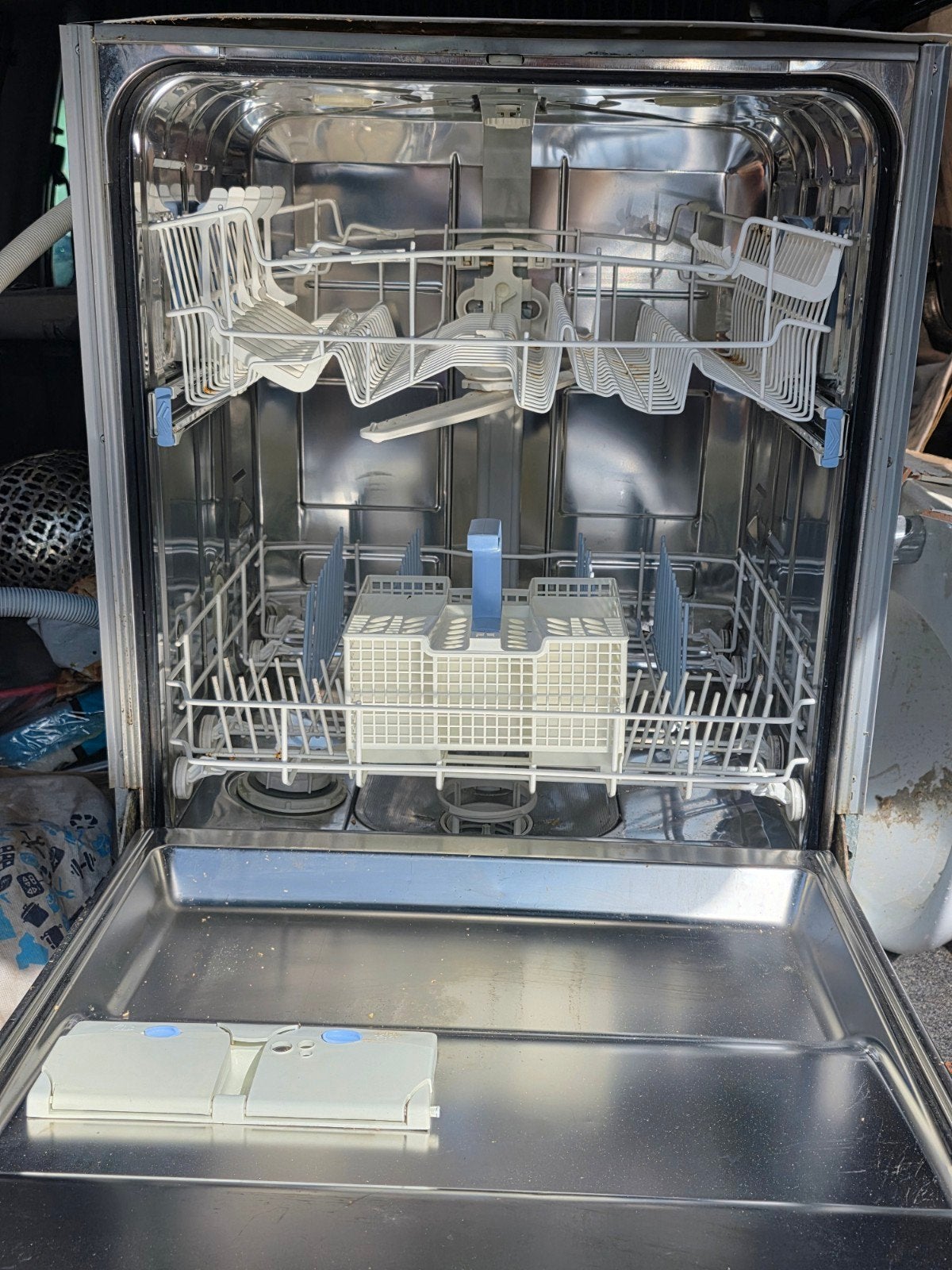 whirlpool vaatwasser, Ophalen