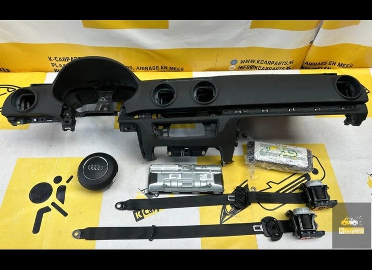 Audi A3 8V Compleet Dashboard set 2013-2018 origineel, Auto-onderdelen, Gebruikt, AUDI AG, Auto-Union-Strasse 1
85045  Ingolstadt, DE