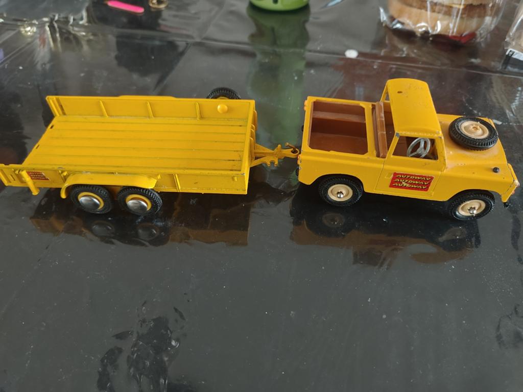 Britains Range Rover Van met aanhanger (1981) 35€, Ophalen of Verzenden, Gebruikt, Auto, Britains