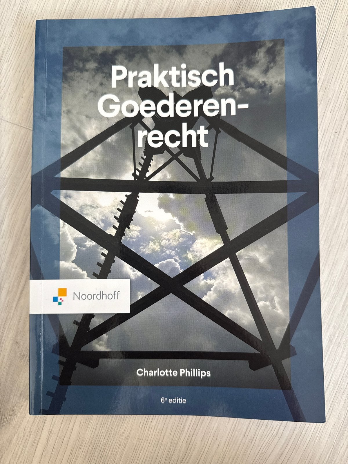Praktisch Goederenrecht - Charlotte Phillips (6e editie), Ophalen, Gamma, Zo goed als nieuw, HBO