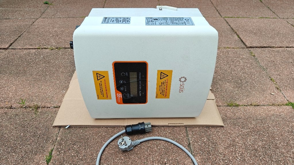 Solis S5-GR1P0.7K-M Omvormer, Ophalen, Zo goed als nieuw, Overige merken, Omvormer