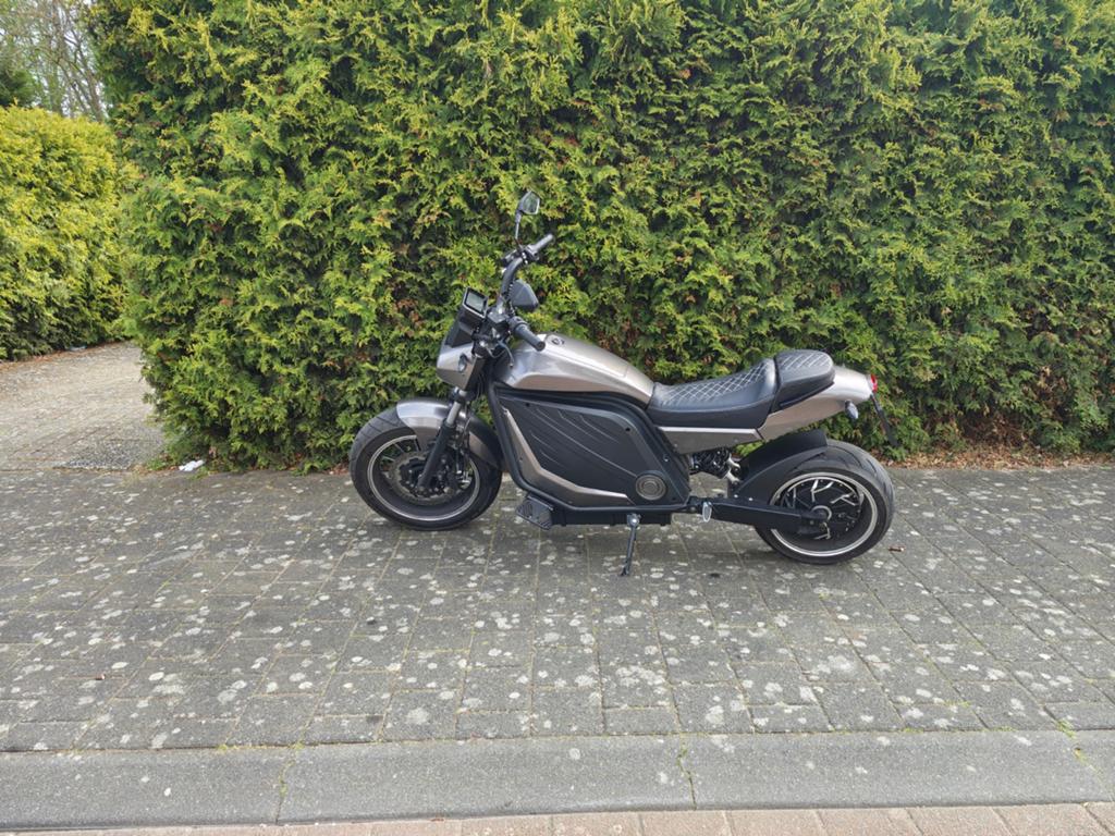 Elektrische motor Ecruiser Zeus - 1700 km, Motoren, Motoren | Overige merken, Particulier