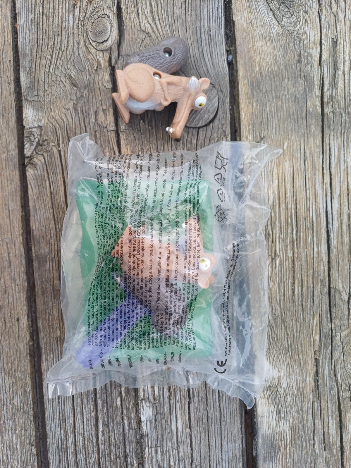 Ice Age Scrat nieuw in verpakking, Ophalen of Verzenden, Overige figuren, Zo goed als nieuw, Beeldje of Figuurtje