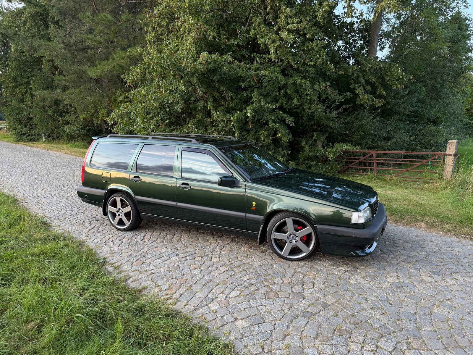Volvo 850 2.3 R AUT 1996 Groen, foto 4