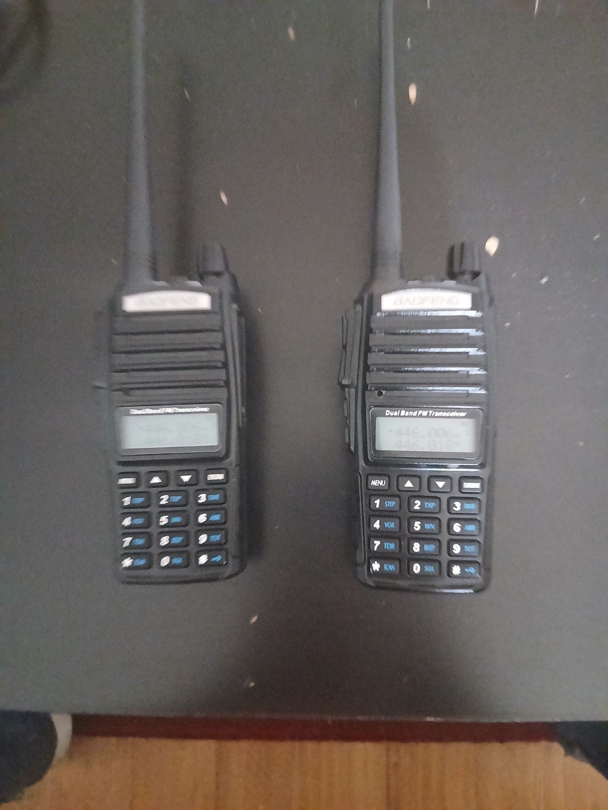 2 x baufeng uv 82 dual band, Telecommunicatie, Ophalen, Zo goed als nieuw, 2 to 5 km, Handsfree-functie