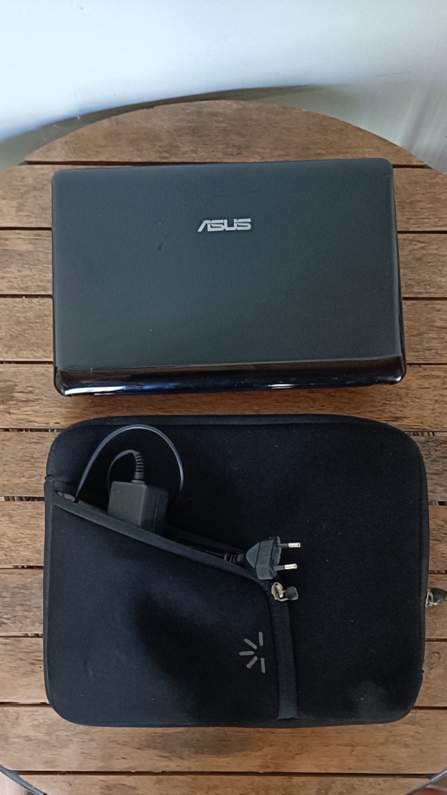 Asus Eee PC 1005P / 1005PE + originele lader+draagtas
Nette, Ophalen, Asus Eee pc