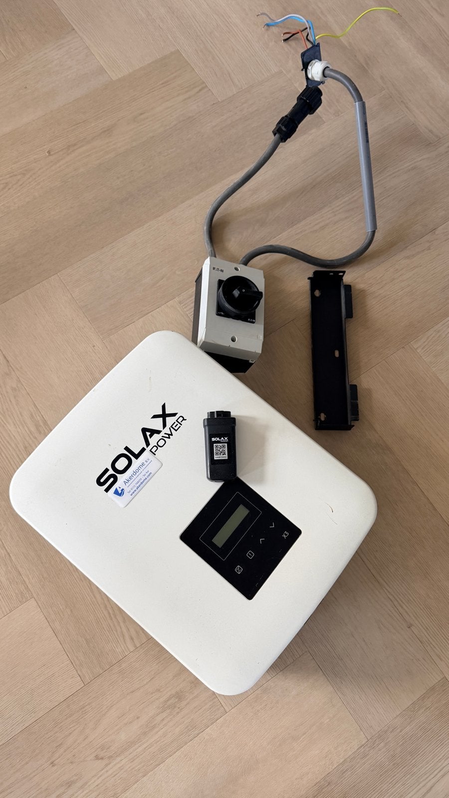 Solax Omvormer met Wifi v3.0 pocket, Ophalen of Verzenden, Gebruikt, Overige typen