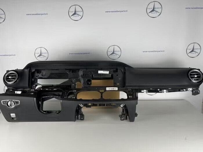 Dashboard van een Mercedes E-Klasse, Ophalen of Verzenden, Gebruikt