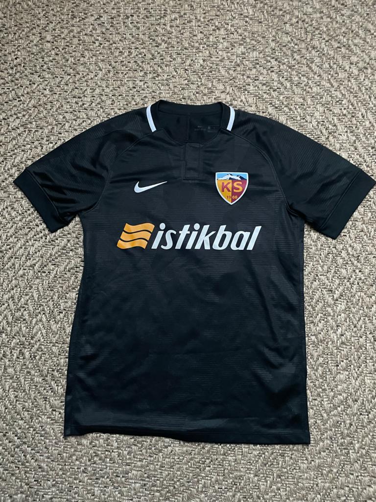 Kayserispor Nike voetbalshirt Rienstra #38 - Maat M, Ophalen of Verzenden, Gedragen, Maat 38/40 (M), Zwart