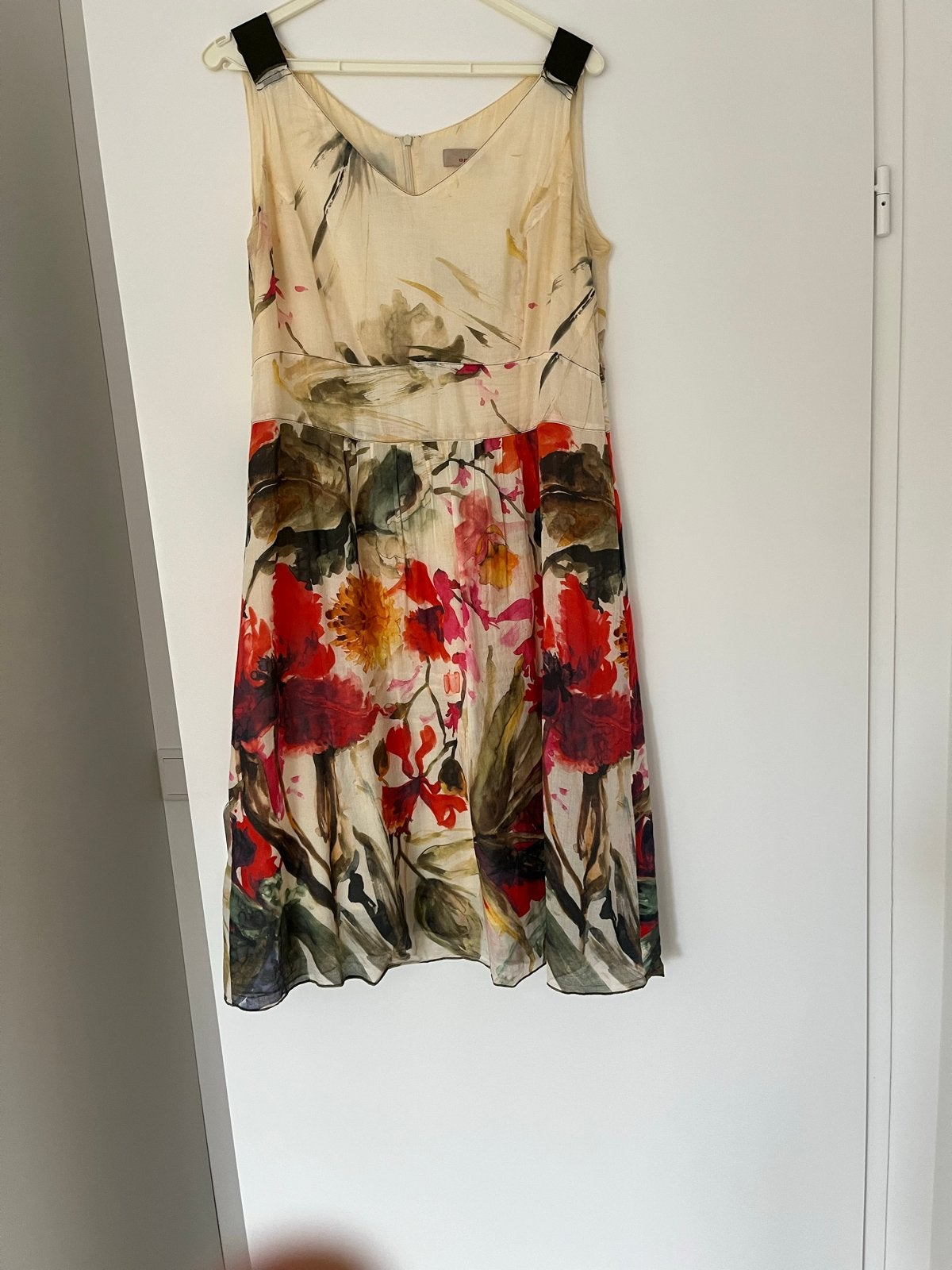 Apriori Luchtige Zomerjurk - Maat 40/42, Kleding | Dames, Meerkleurig, Maat 42/44 (L), Ophalen of Verzenden, Knielengte