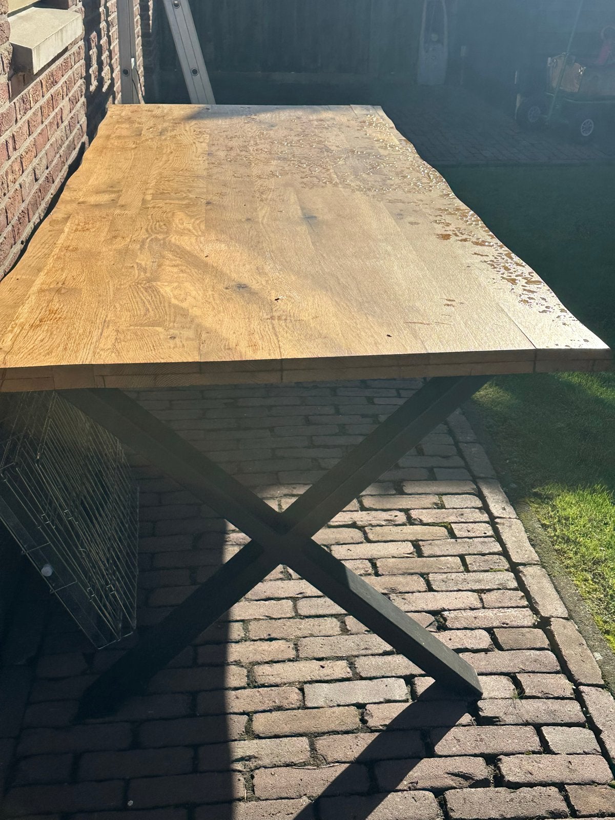Robuuste houten tafel met metalen poten (240x100x75cm), Tuin en Terras, Ophalen, Gebruikt, Rechthoekig, Hout