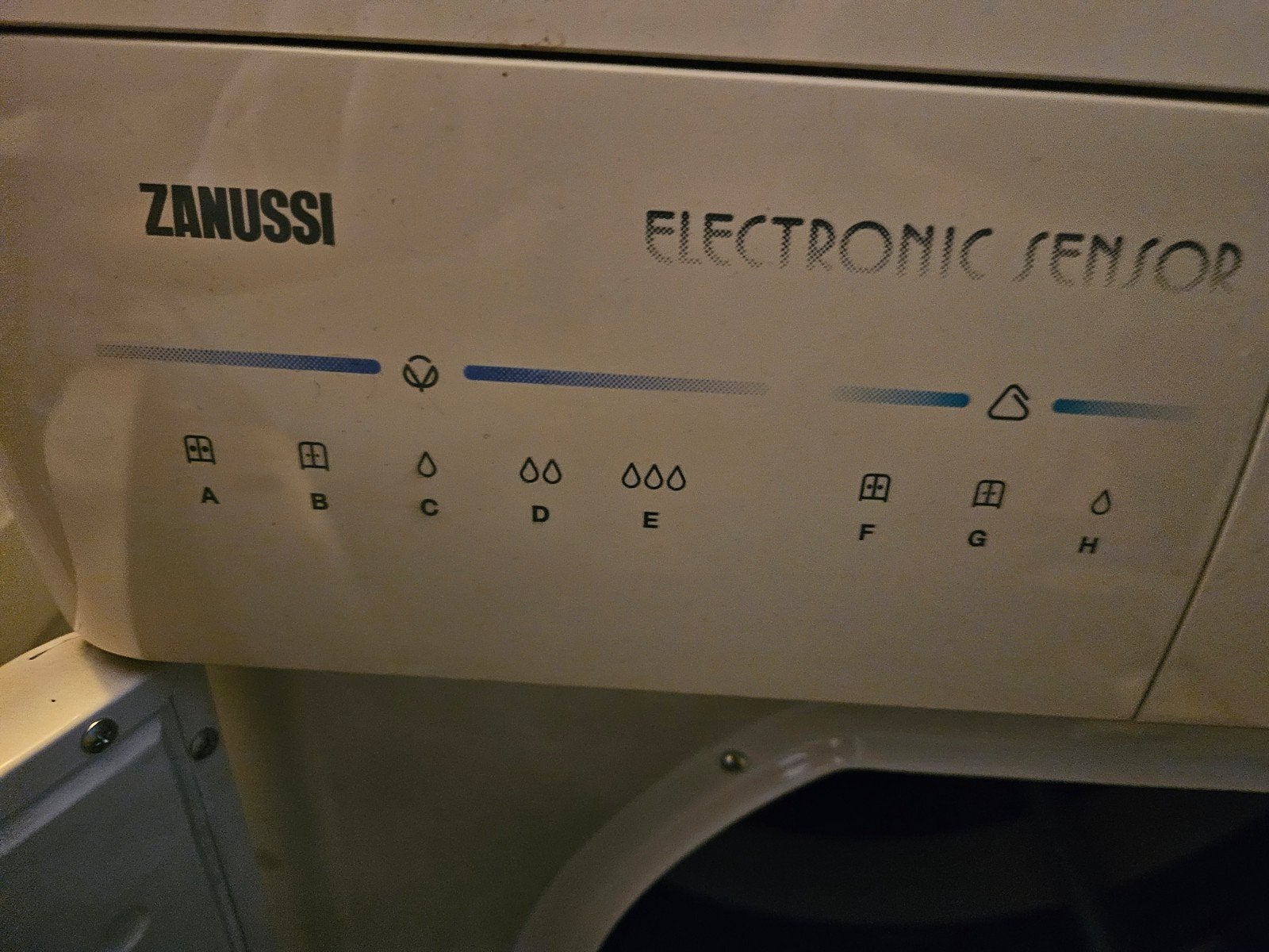 Zanussi TDS 585 E Luchtafvoerdroger - Gebruikt, Witgoed en Apparatuur, Ophalen, 6 tot 8 kg, Gebruikt, Luchtafvoer