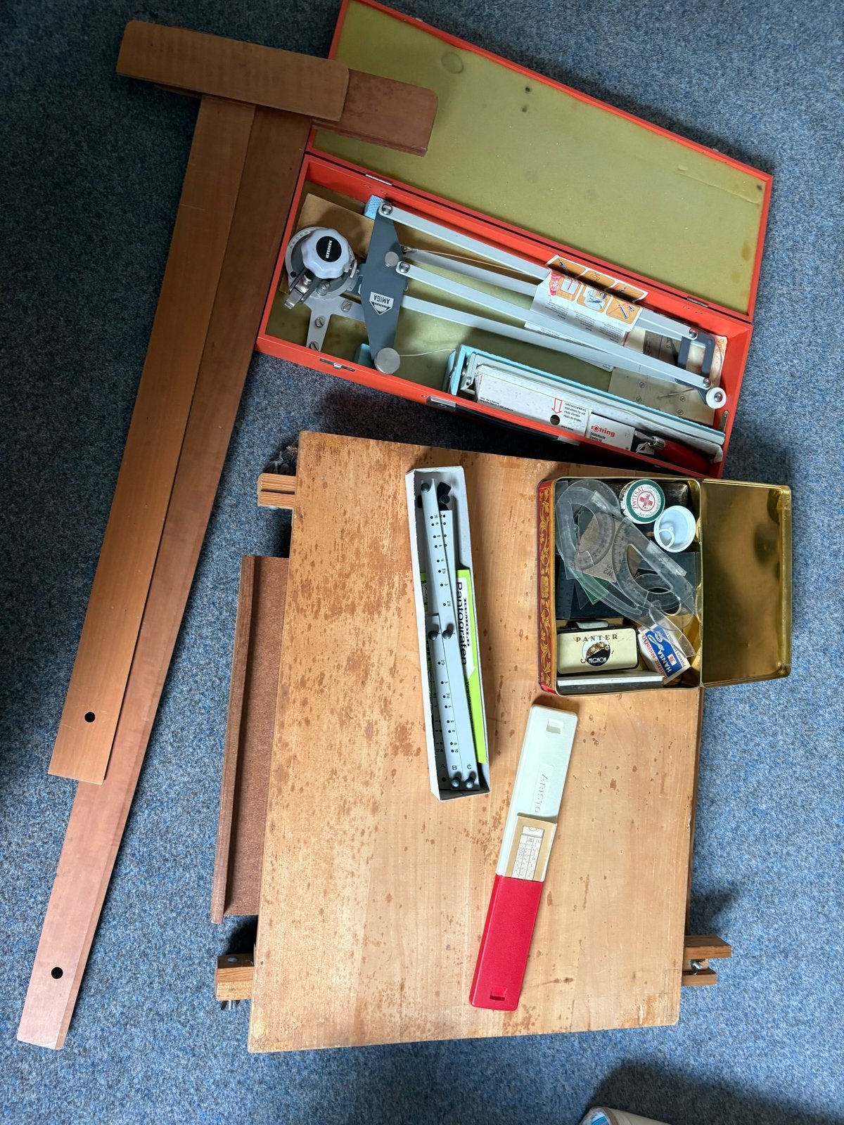 Vintage Tekentafelset met Tekenplank en Tekenbenodigdheden, Ophalen of Verzenden, Gebruikt, Minder dan 130 cm