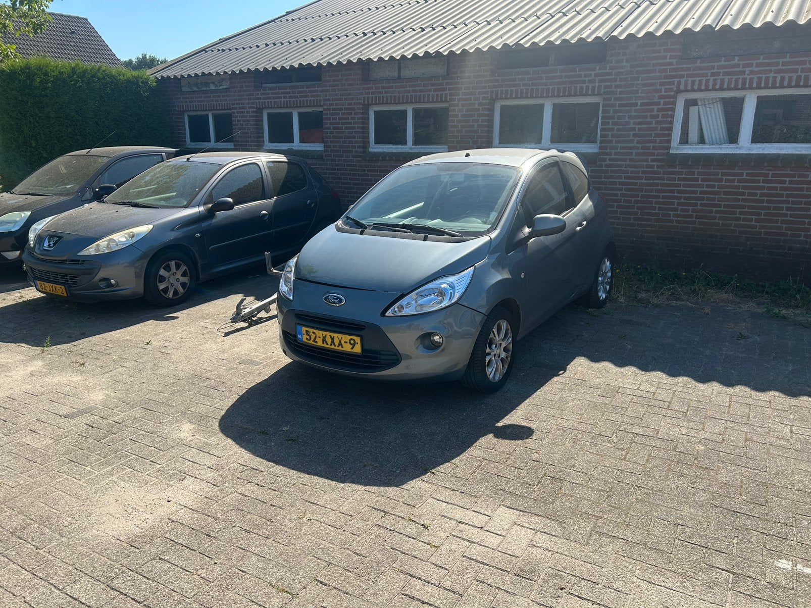 Ford Ka 1.2 51KW 2010 Grijs, Auto's, Ford, Voorwielaandrijving, 1242 cc, 4 cilinders, 4 stoelen