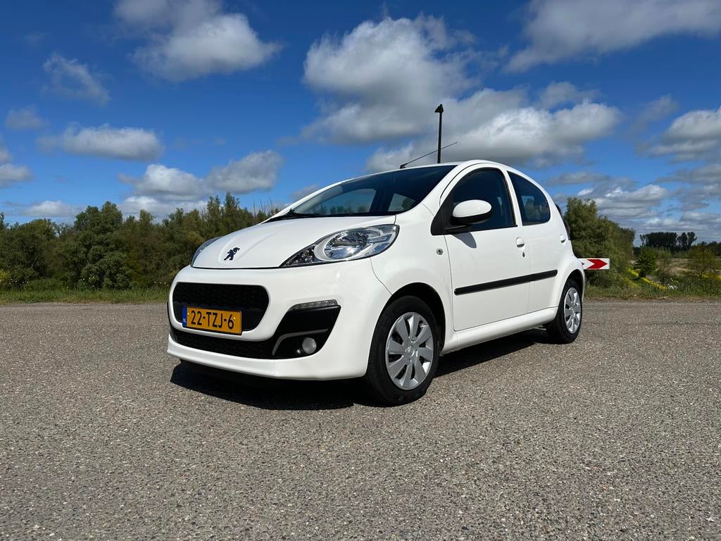 Peugeot 107 | 11.500 km | Dealer onderhouden | Org. NL |, Voorwielaandrijving, Euro 5, Stof, Zwart