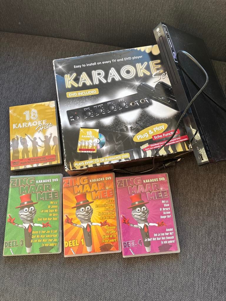 Karaokeset met DVD-speler en 4 karaoke DVD's, Ophalen, Gebruikt, Complete set