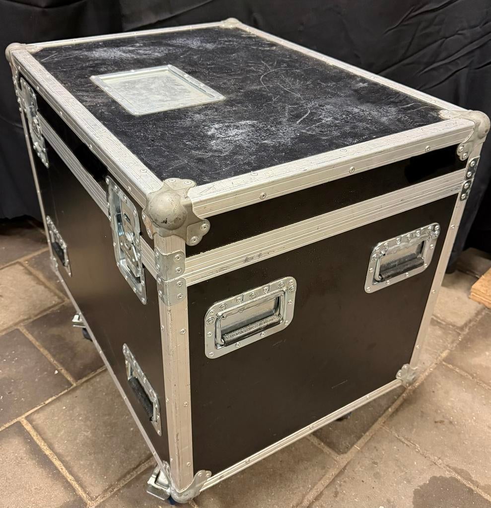 4x Expression 5000 Movingheads met HEAVY Duty Flightcase, Ophalen, Zo goed als nieuw, Overige instrumenten, Flightcase