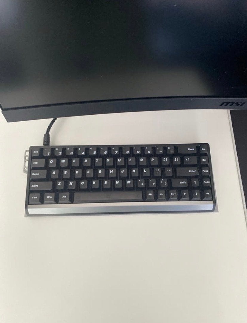 ATK 68 RX Gaming Toetsenbord met Premium Keycaps, Computers en Software, Toetsenborden, Gaming toetsenbord, Nieuw, Ophalen of Verzenden
