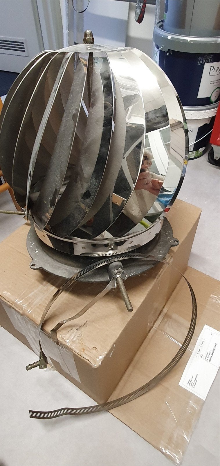 Windgedreven spinner van RVS voor rook afvoerkanaal., Doe-het-zelf en Verbouw, Ventilatie en Afzuiging, Ophalen, Afzuiger