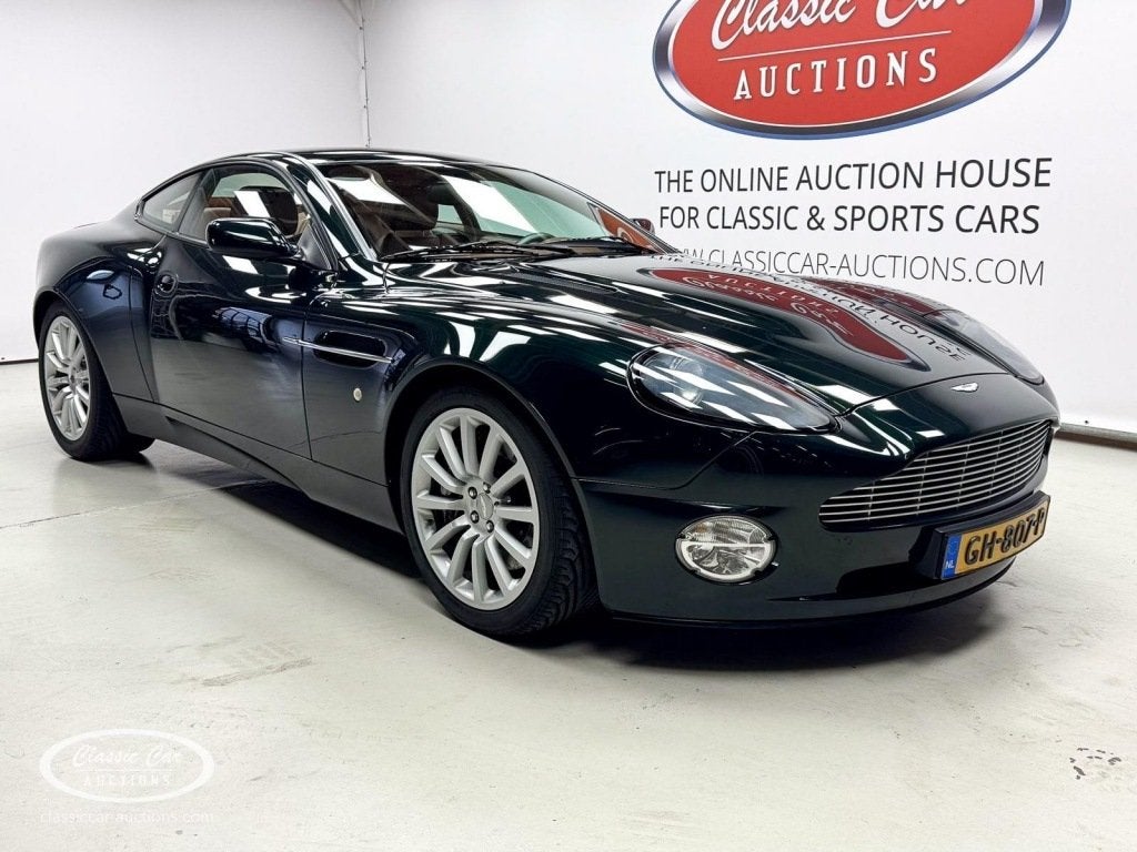 Aston martin VANQUISH V12  5.9 - ONLINE AUCTION, Gebruikt, 4 stoelen, Bedrijf, Geïmporteerd