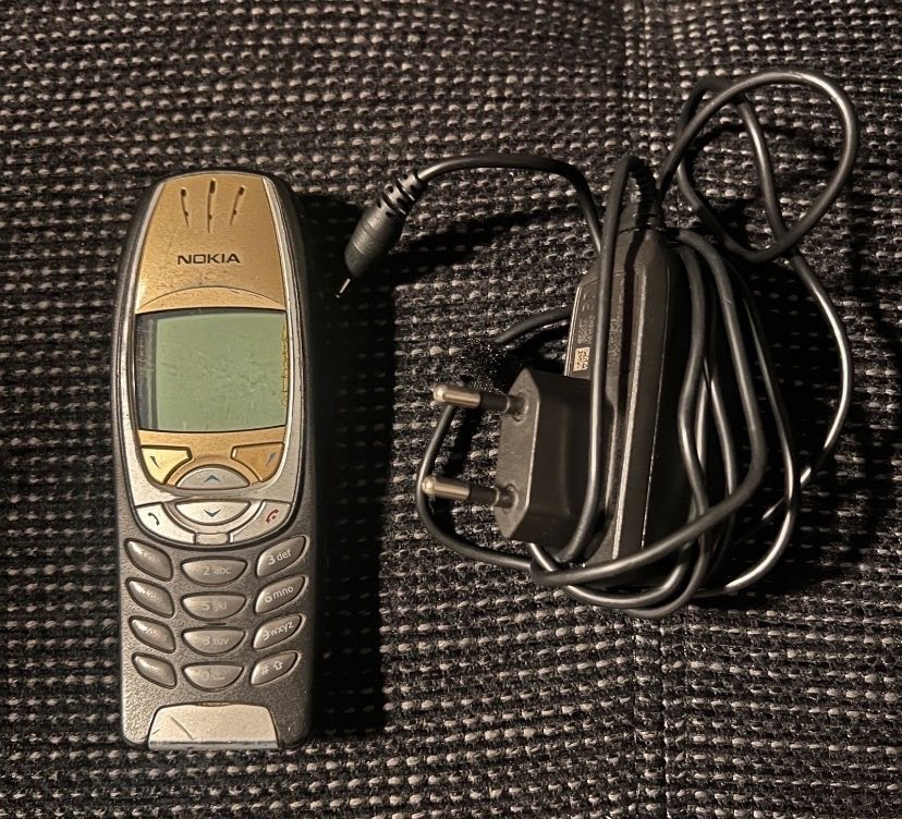 Nokia 6310 met oplader, Gebruikt, Geen camera, Fysiek toetsenbord, Ophalen of Verzenden