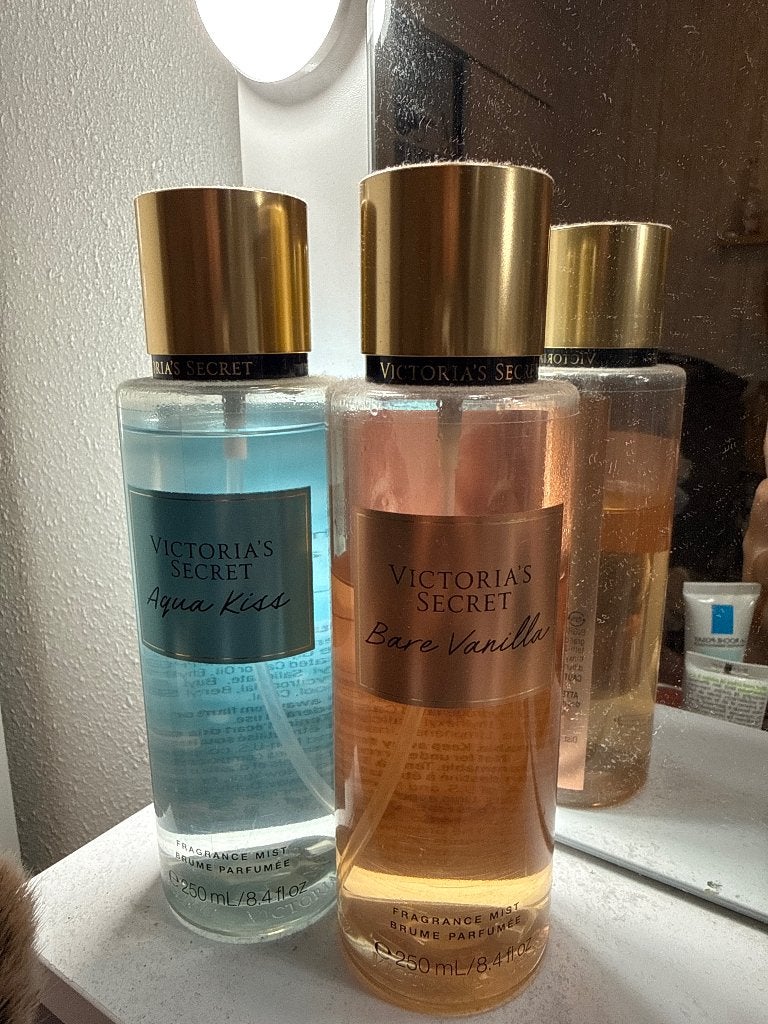 2 bodymist van Victoria Secret, Sieraden, Tassen en Uiterlijk, Ophalen of Verzenden, Zo goed als nieuw