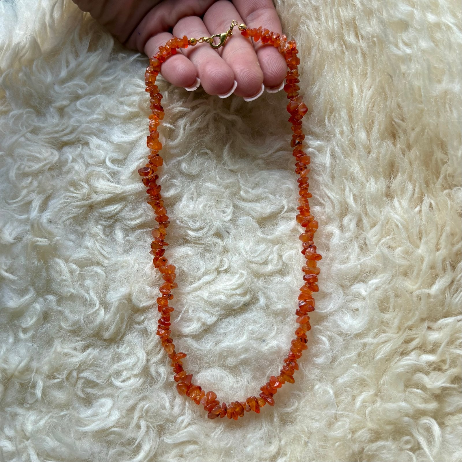 Carneool ketting - Natuurlijke edelsteen chips, Sieraden, Tassen en Uiterlijk, Kettingen, Verzenden, Nieuw, Oranje, Steen of Mineraal