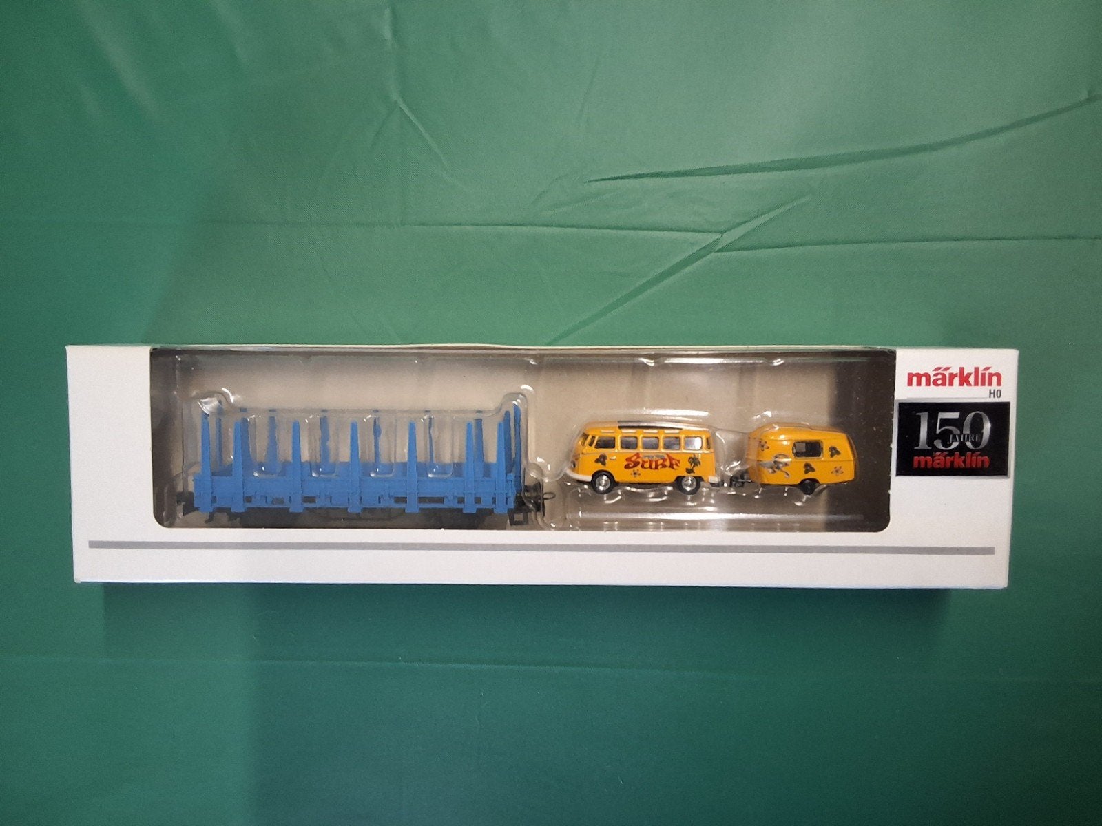 Märklin H0 48709 Jahreswagen 2009 met VW Bus en Caravan, Hobby en Vrije tijd, Wisselstroom, Ophalen of Verzenden, Märklin, Nieuw
