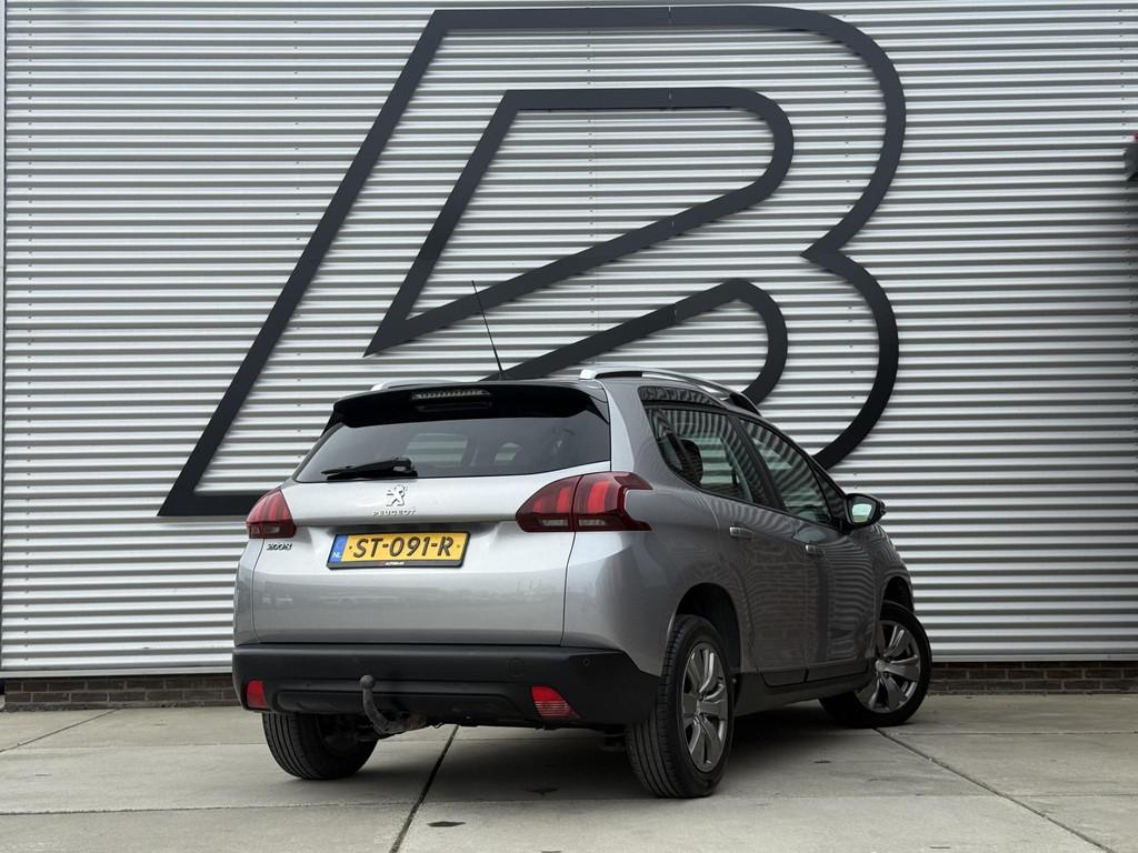 Peugeot 2008 1.2 PureTech Blue Lion 2e Eigenaar|Navi|Pano|Tr, Auto's, Peugeot, Voorwielaandrijving, Stof, Euro 6, Origineel Nederlands
