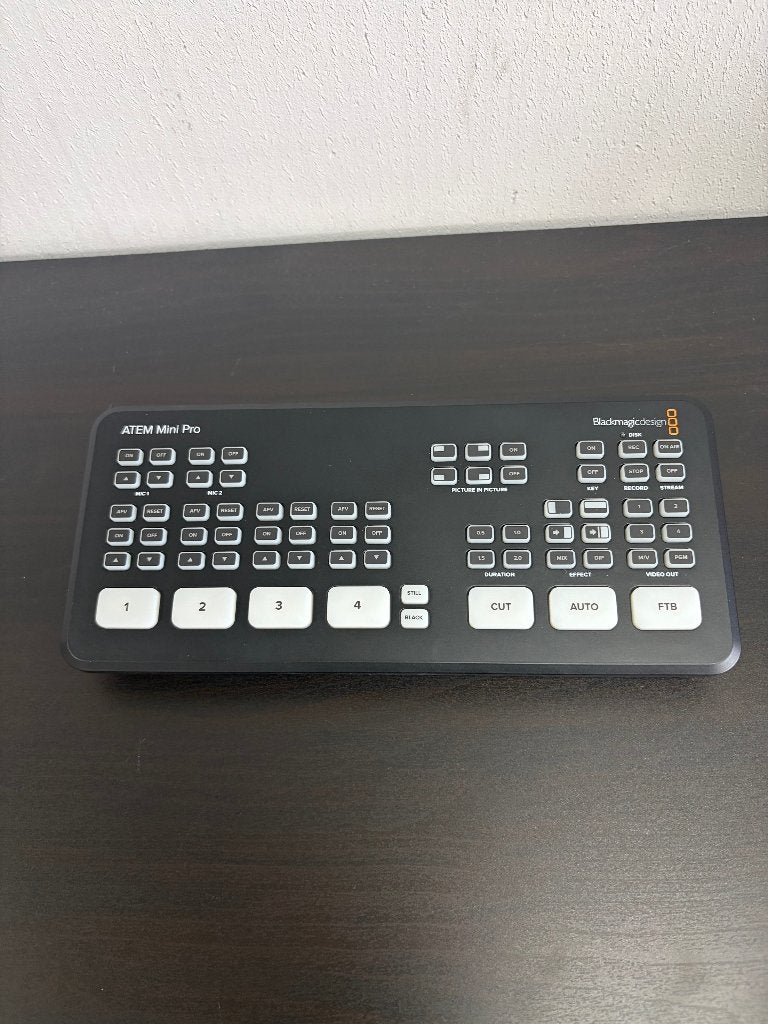 ATEM Mini Pro, Blackmagicdesign, Ophalen of Verzenden, Zo goed als nieuw, Nvt