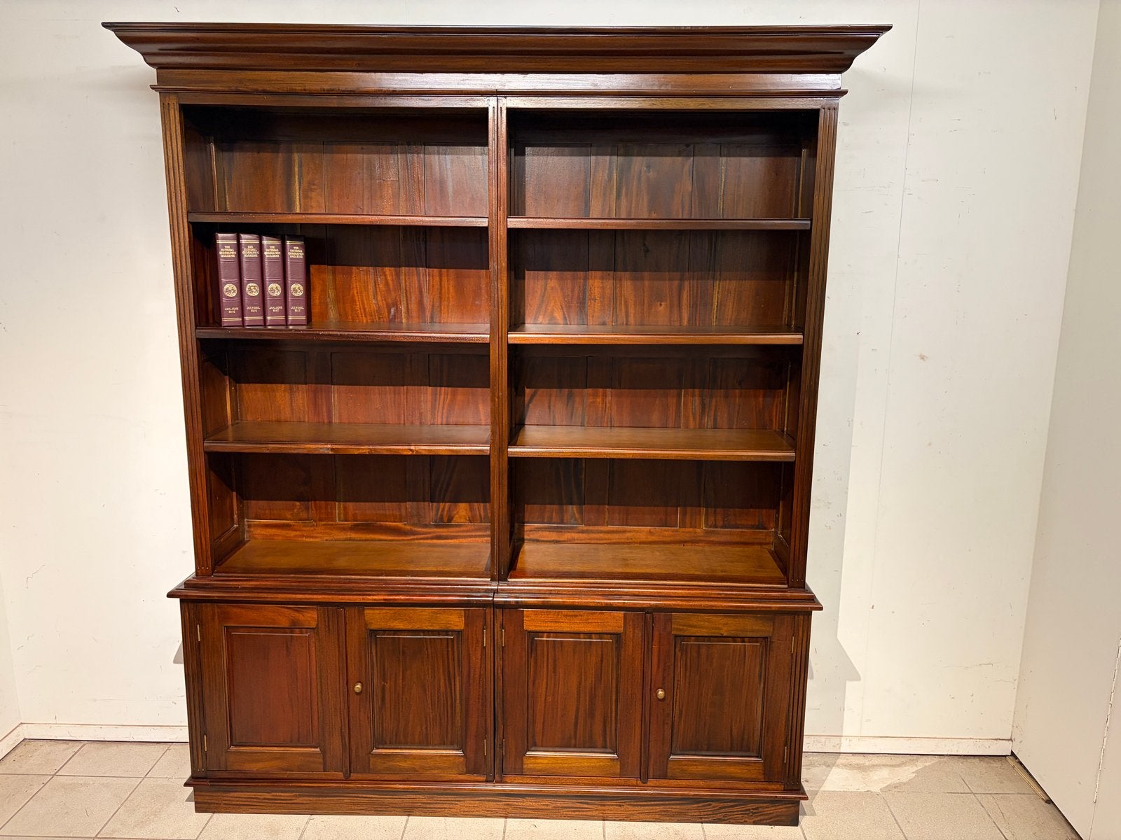 Monumentale Mahonie Boekenkast van Jan Frantzen, Ophalen, Gebruikt, 200 cm of meer, 25 tot 50 cm