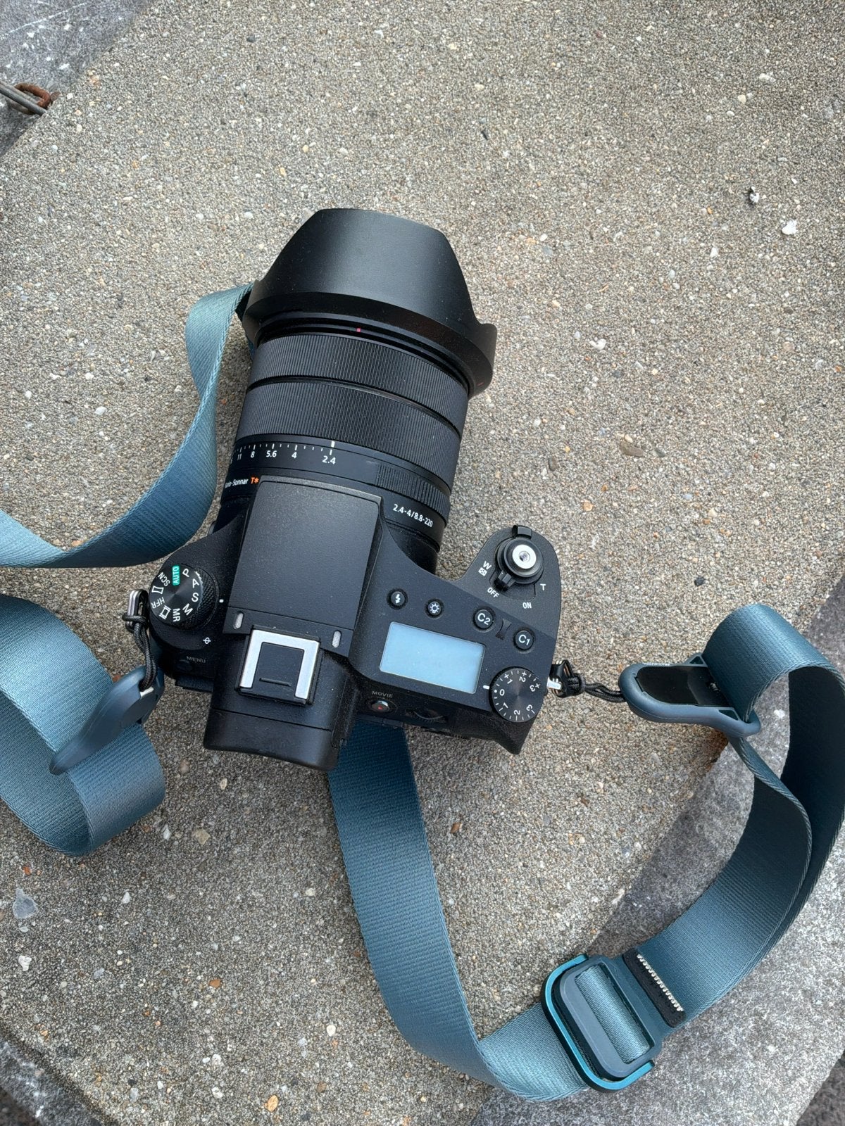 Sony RX10 IV Bridgecamera - Uitstekende staat, Beeldstabilisatie, Ophalen of Verzenden, Zo goed als nieuw, Accu
