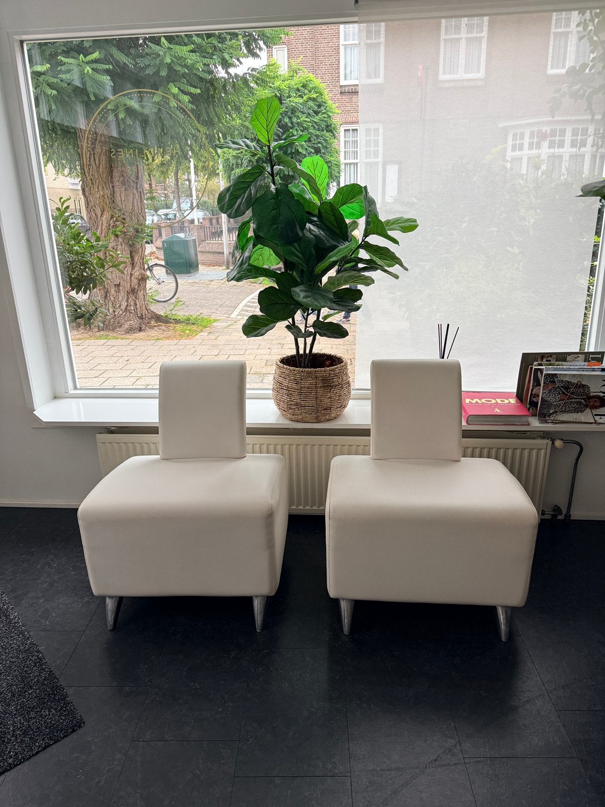 2st skai lederen fauteuils, Ophalen, Gebruikt
