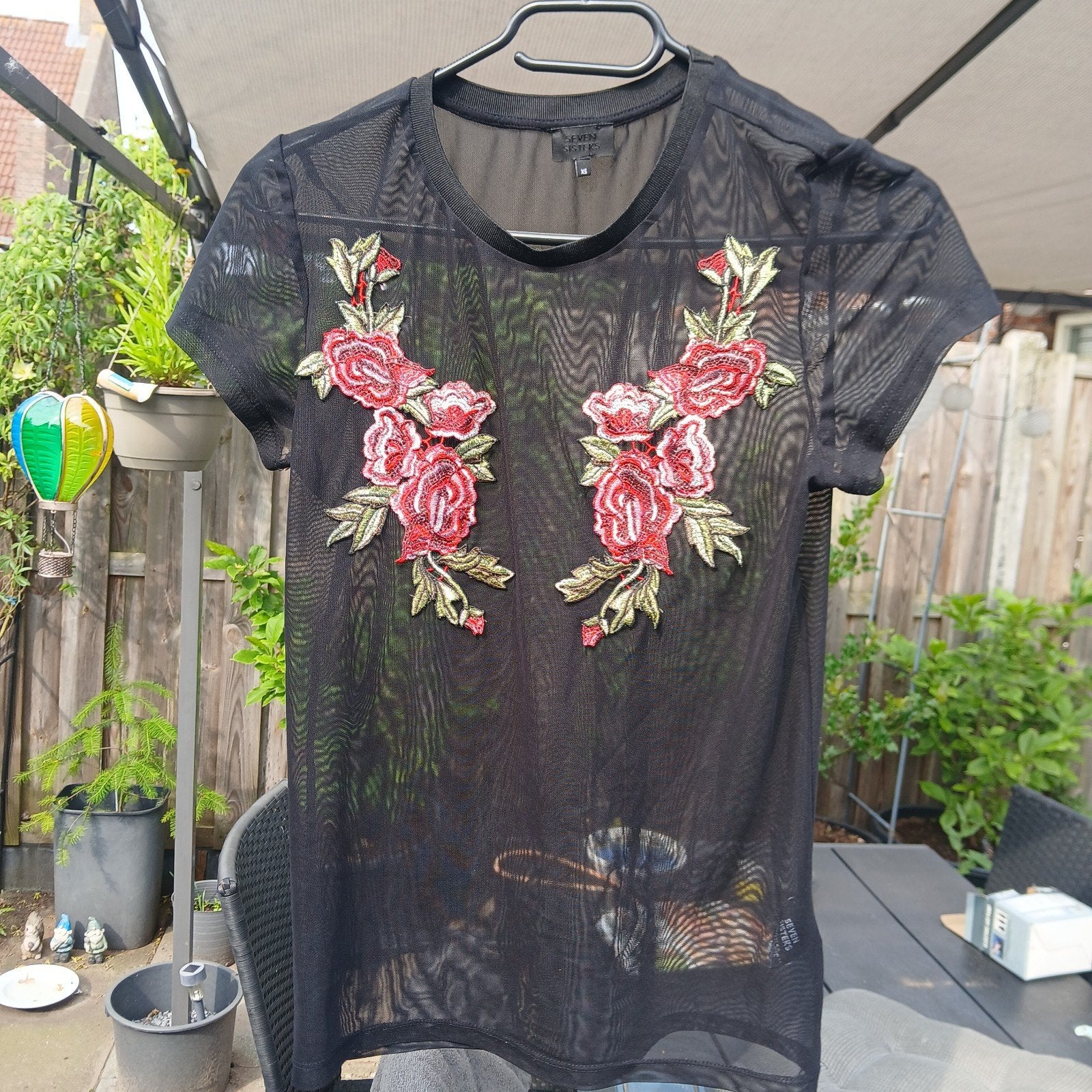 Zwarte transparante top met geborduurde rozen, Seven Sisters, Zwart, Ophalen of Verzenden, Zo goed als nieuw