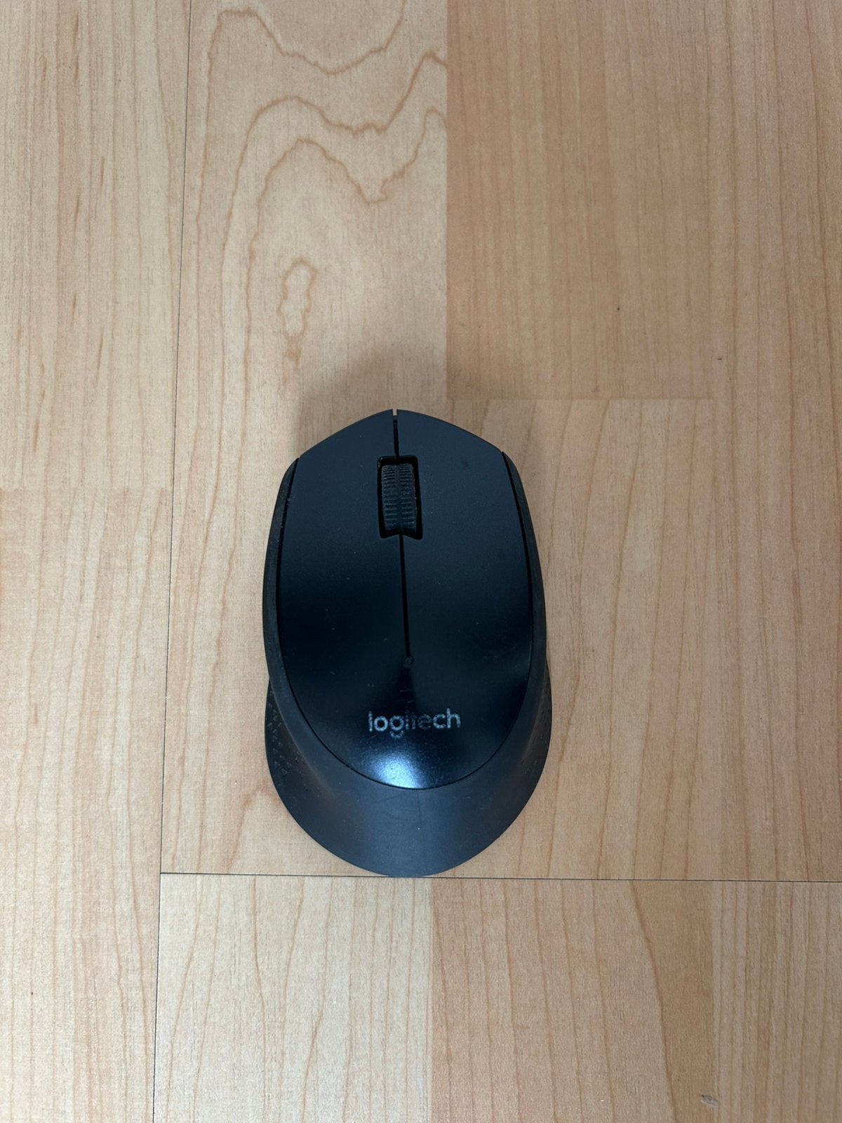 Logitech muis, Computers en Software, Muizen, Verzenden, Zo goed als nieuw