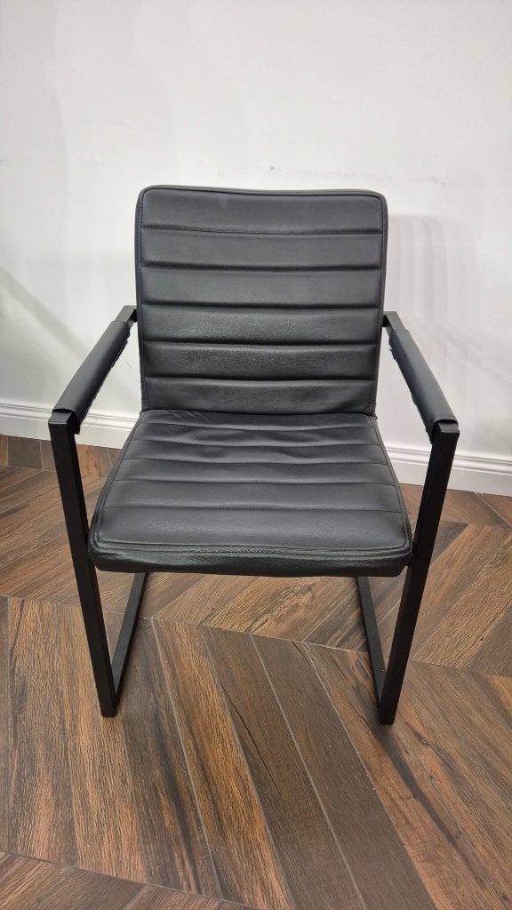 Zes eetkamerstoelen, Ophalen, Gebruikt, Zwart, Vijf, Zes of meer stoelen